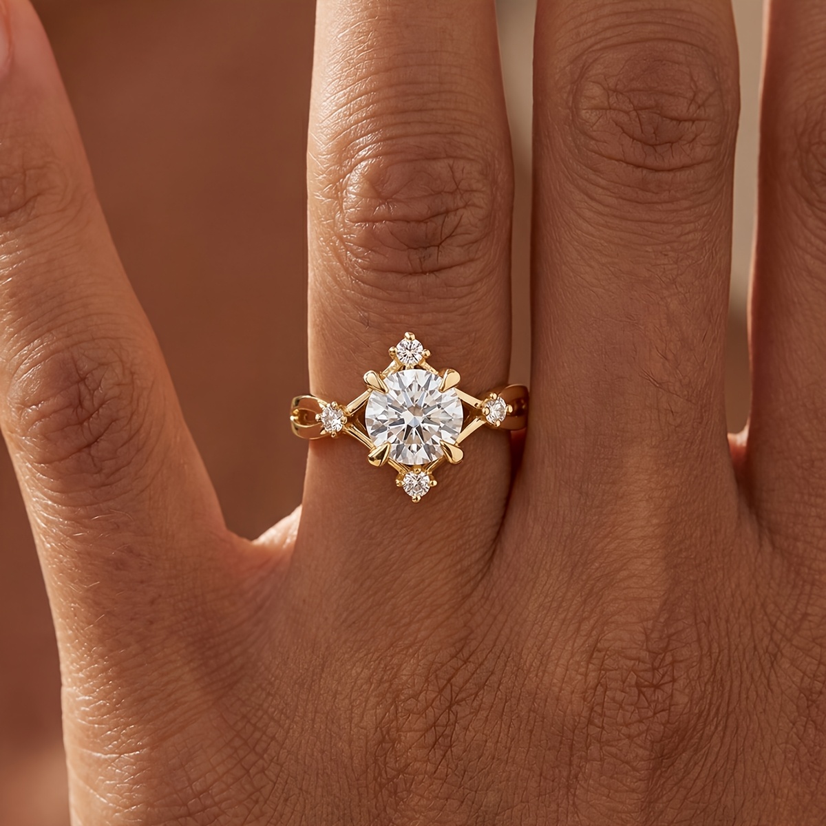 Women's Geometric Luxury Snowflake Ring, Exquisite Design